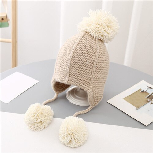 Winter gebreide warme babymuts schattige dubbele pompon baby jongen meisje muts oorbescherming mutsen kindermuts 3 to 24 maanden: Beige
