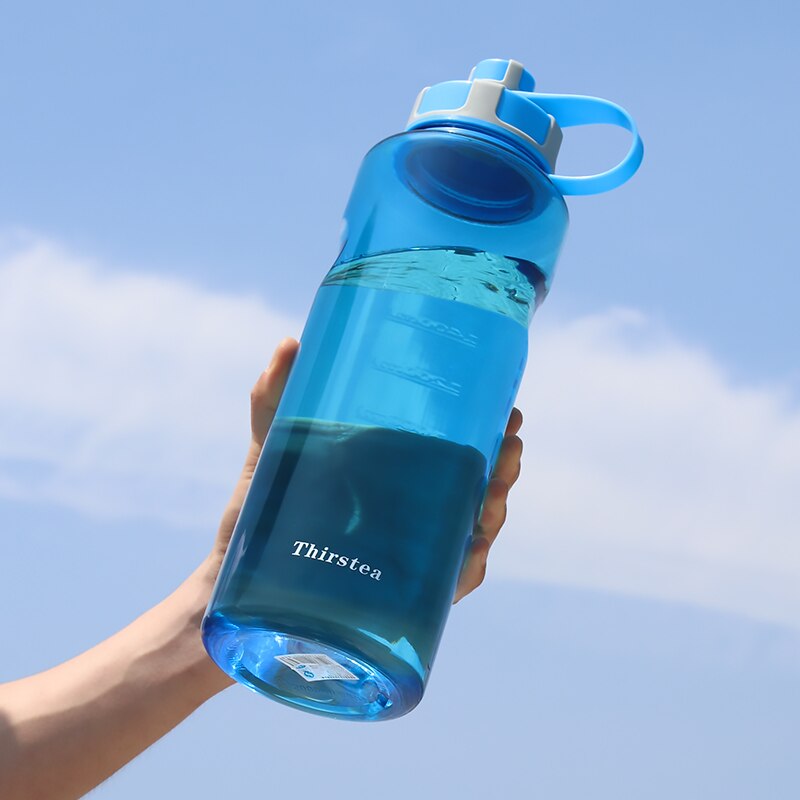 Bpa gratis udendørs vandflasker 1000ml 1.5l 2l plastikflaske med stor kapacitet med te-infusions-fitness lækagesikker min flaske