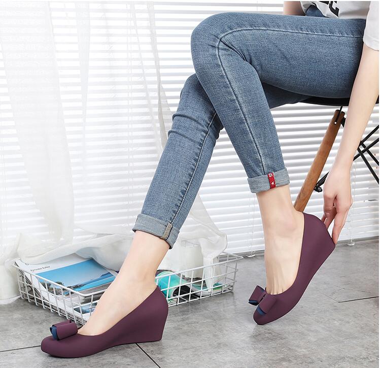 Slhjc kvinder jelly shoes pumps wedges hæl spids tå slip on sommer regnsko med bowknot skridsikkerhed med hælhøjde: Mørke lilla / 9