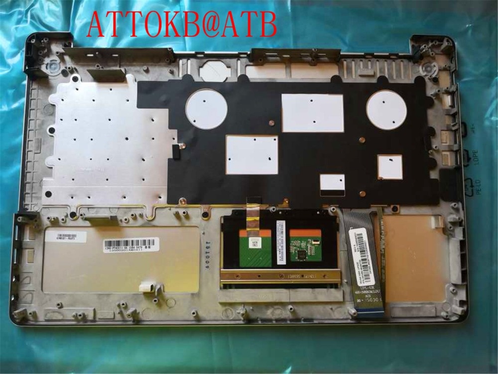 teclado estándar de reposamanos para portátil ASUS N750 N750JK N750JV Italia luz blanca con cubierta C