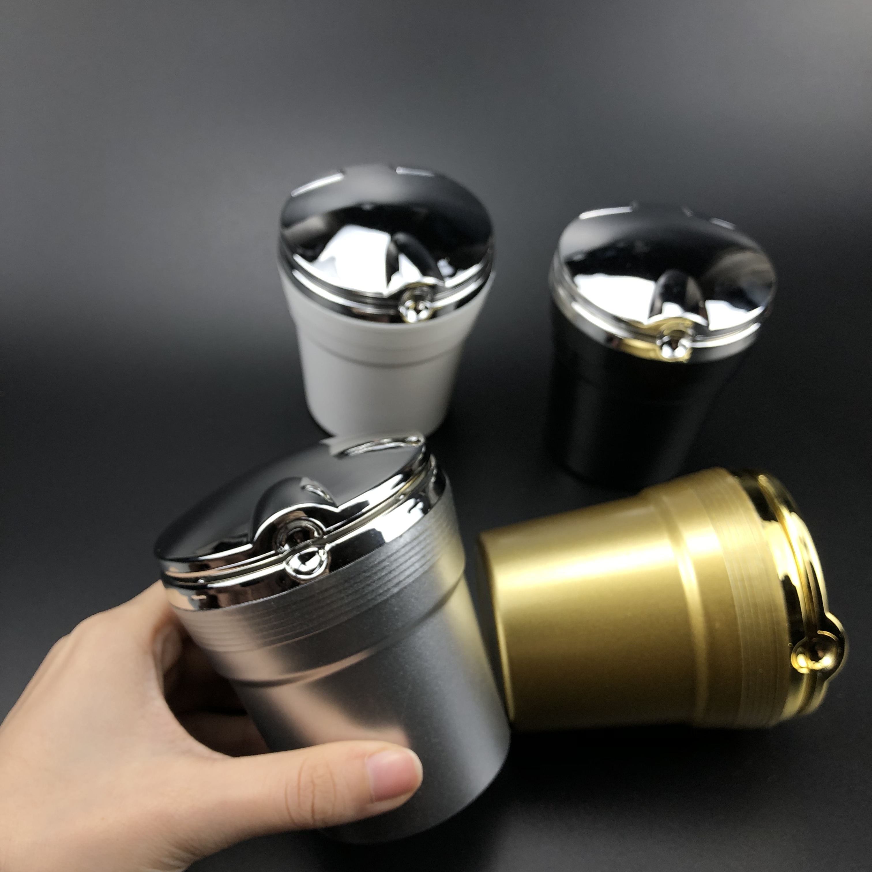 auto Posacenere con portato Blu Luce per Nissan Teana ALTIMA X-sentiero Qashqai Livina Sentra Sylphy Tiida Soleggiato Marzo murano Dayz IMx