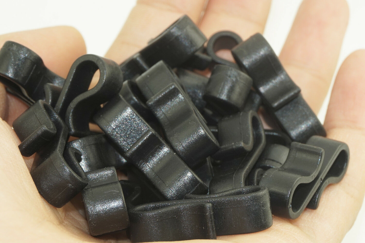 50 Mini Gutter Hooks Clip Hanging Birthday Party Led Lights House Garage Office