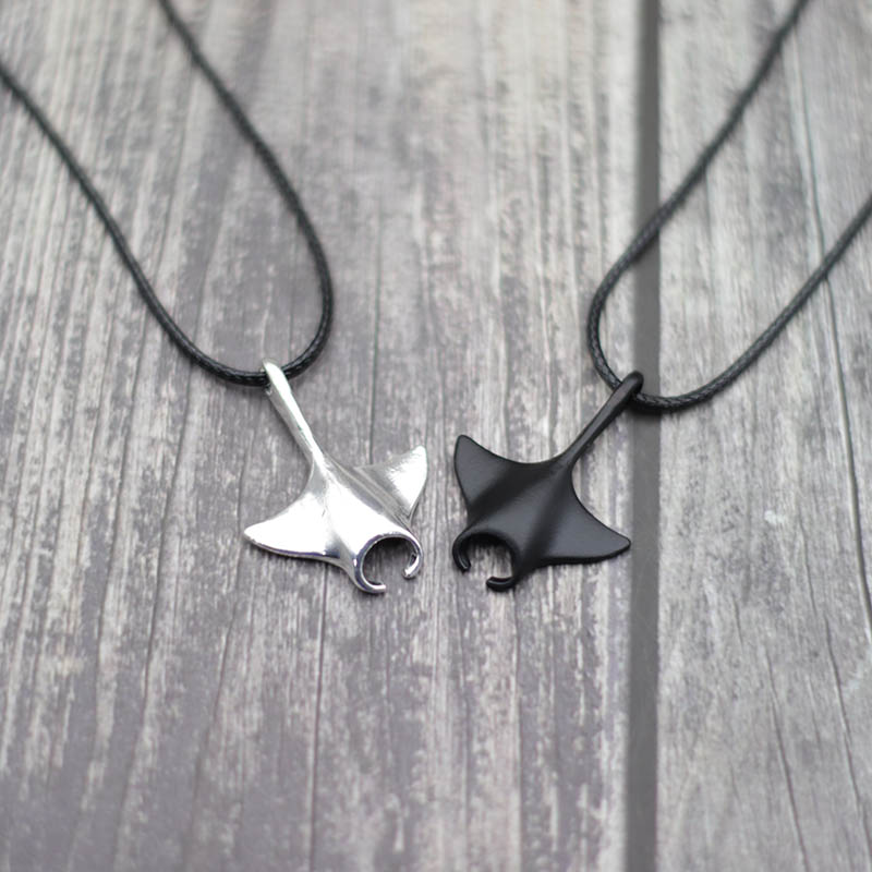 Unieke zeedier Manta ketting voor mannen cadeau voor vriend strand ketting mannelijke accessoires hanger ketting surf ketting