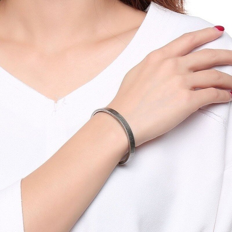 Brazalete Vintage vikingo para hombre y mujer, pulsera abierta de aleación clásica para deporte diario