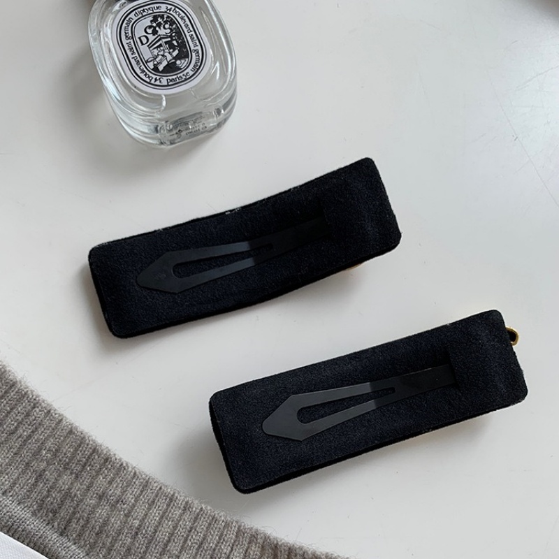 Elegante letter verfraaide haarclip Hoogwaardige eenvoudige stijlvolle haaraccessoires voor dames meisjes zijhaarspeld