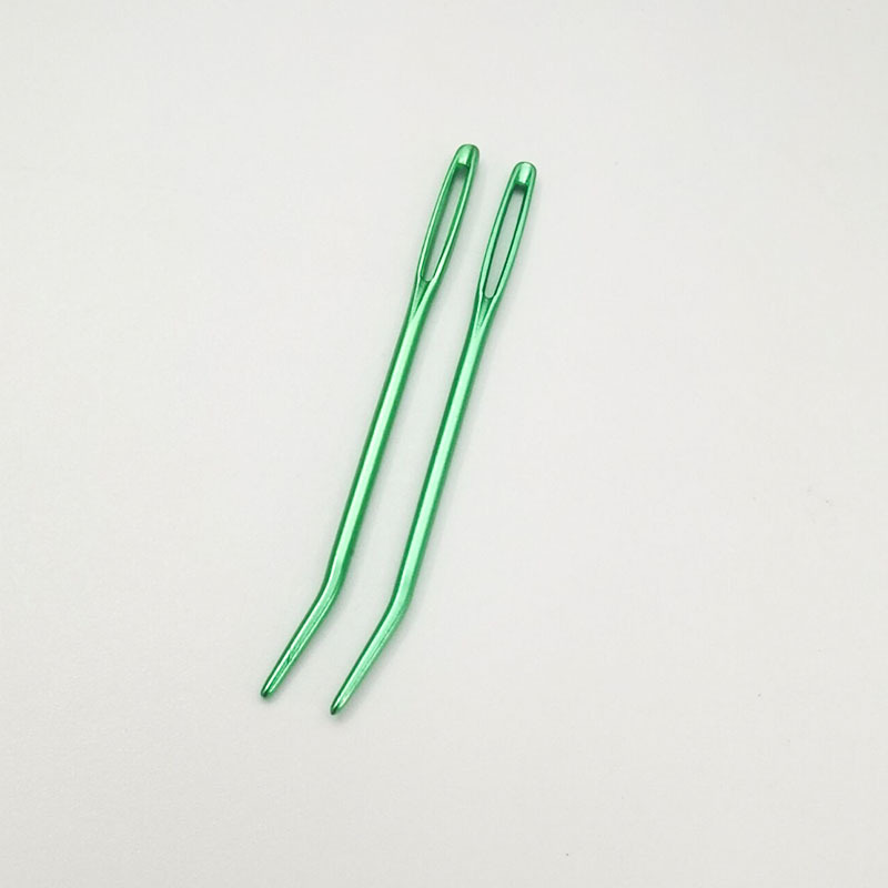 2PCS Large Eye Blunt Sewing Needles Cross Stitch Knitting Needle Handmade Leather Embroidery Thread Needle Sewing Accessories: 2 pcs green