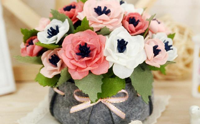 Vilten mooie bloemen decoratie gratis knip diy materiaalpakket handgemaakte bloemen van vilt voor decoratie en huis