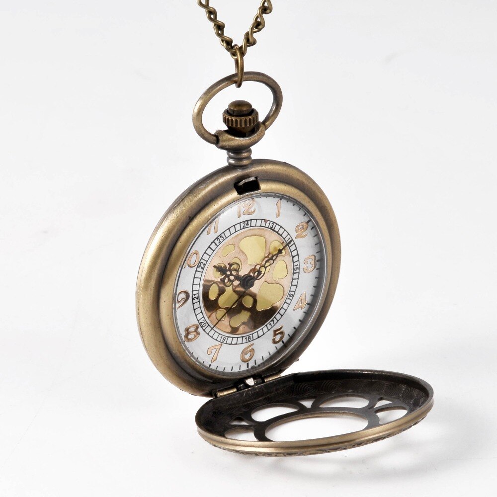 Golden Quartz Pocket Watch Pocket Watch Chain Antique Hollow Greek Numerals Surround Hollow Perspective