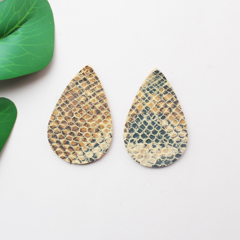 10 pièces Vintage serpent motif PU cuir boucle d'oreille feuille matériaux bijoux à bricoler soi-même faisant des accessoires fournitures: 11