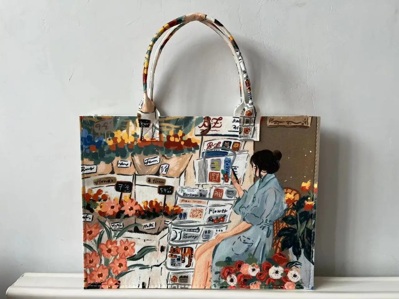 Large Capacity Felt Tote Bag Travel Ladies High-End Printed Commuting Shopping Bag Model Handbag for Women: black