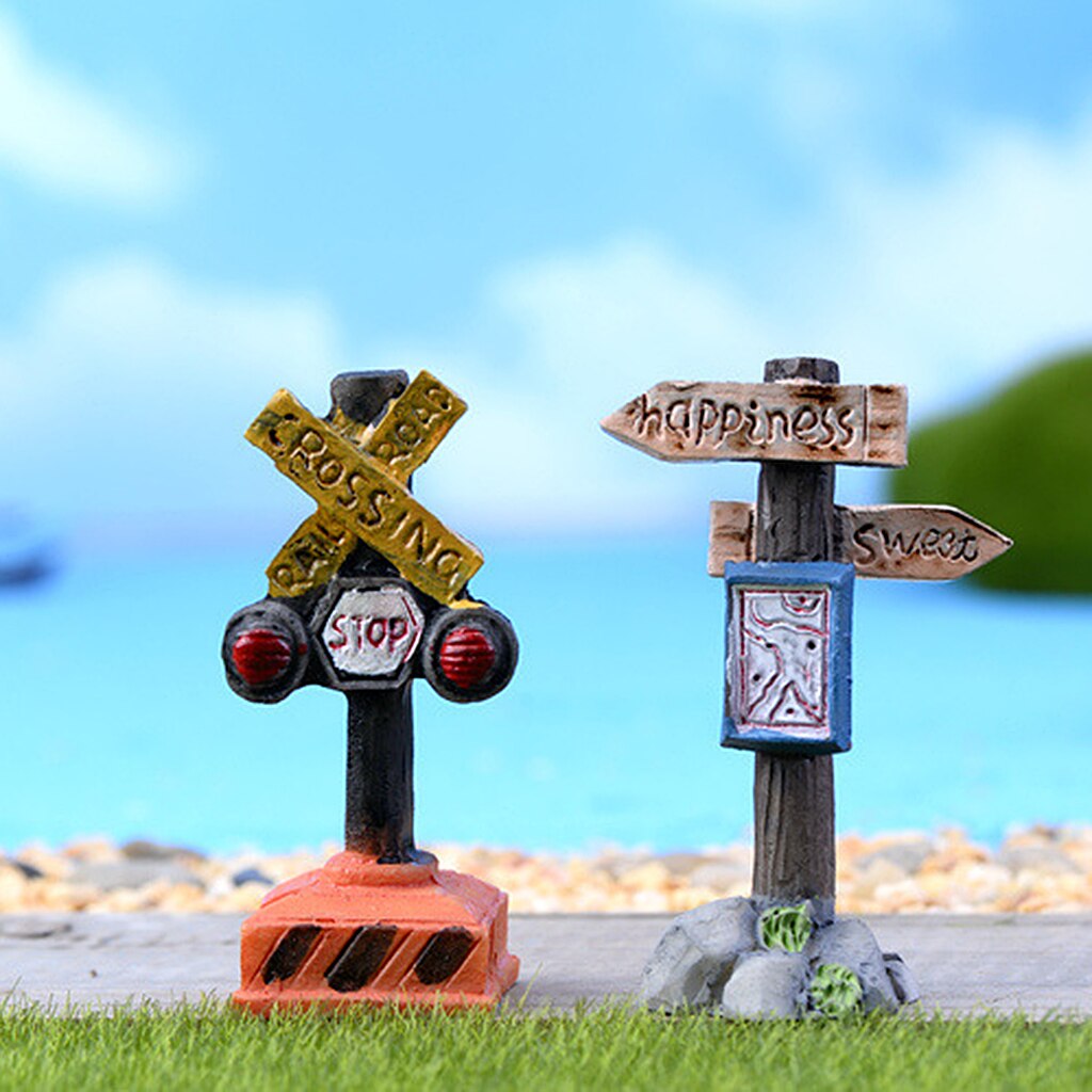 Miniature Happiness Signpost Bonsai DIY Crafts Fairy Garden Landscape Decor