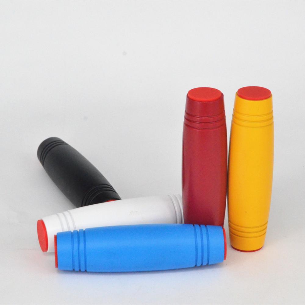 Houten Stok Mokuru Rollver Desktop Flip Heetste Bureau Speelgoed Stress Verbeteren Focus Grote Stress: 1pcs random color