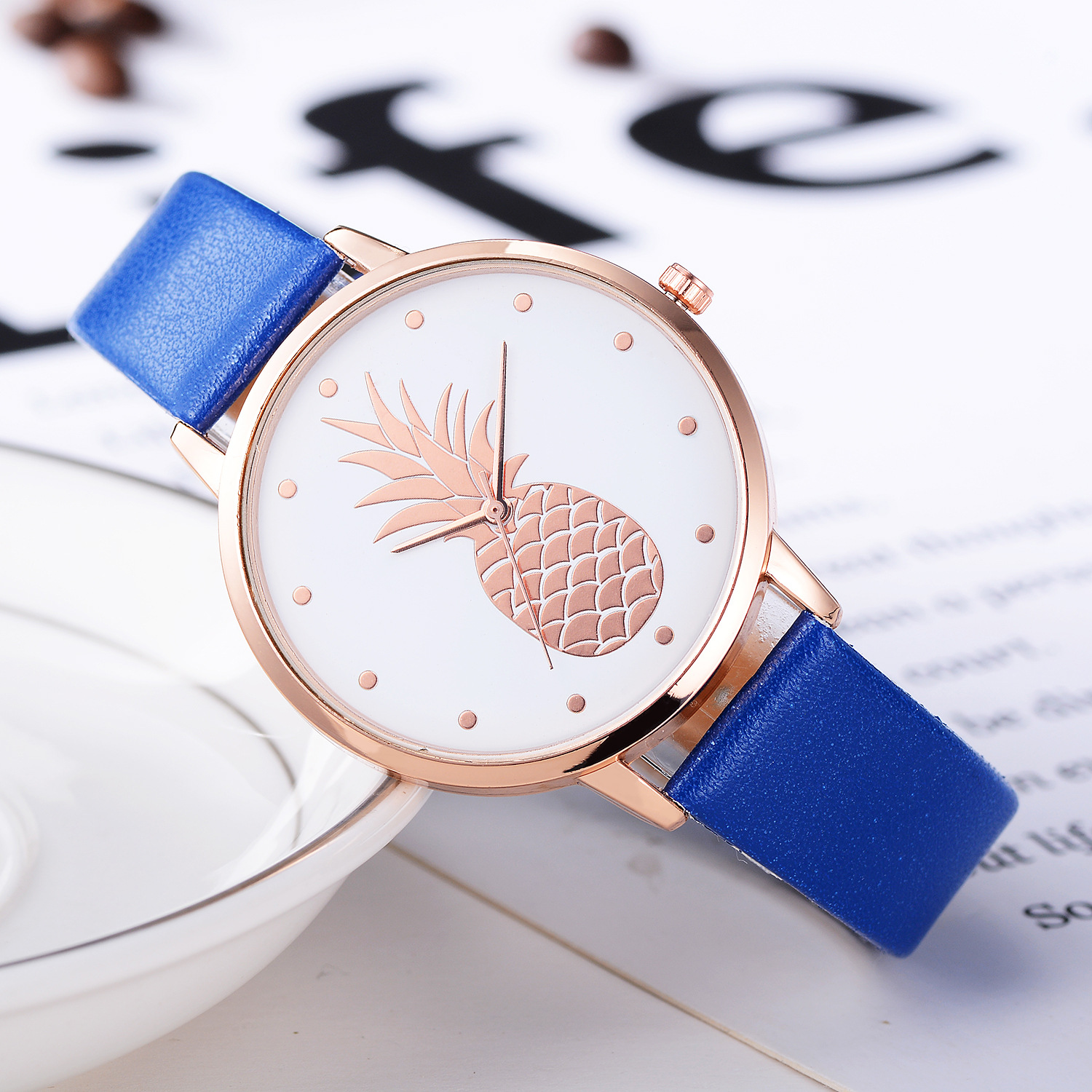 Montre à quartz analogique pour fille, bracelet en PU, motif ananas, à la , couleur, d&#39;anniversaire,