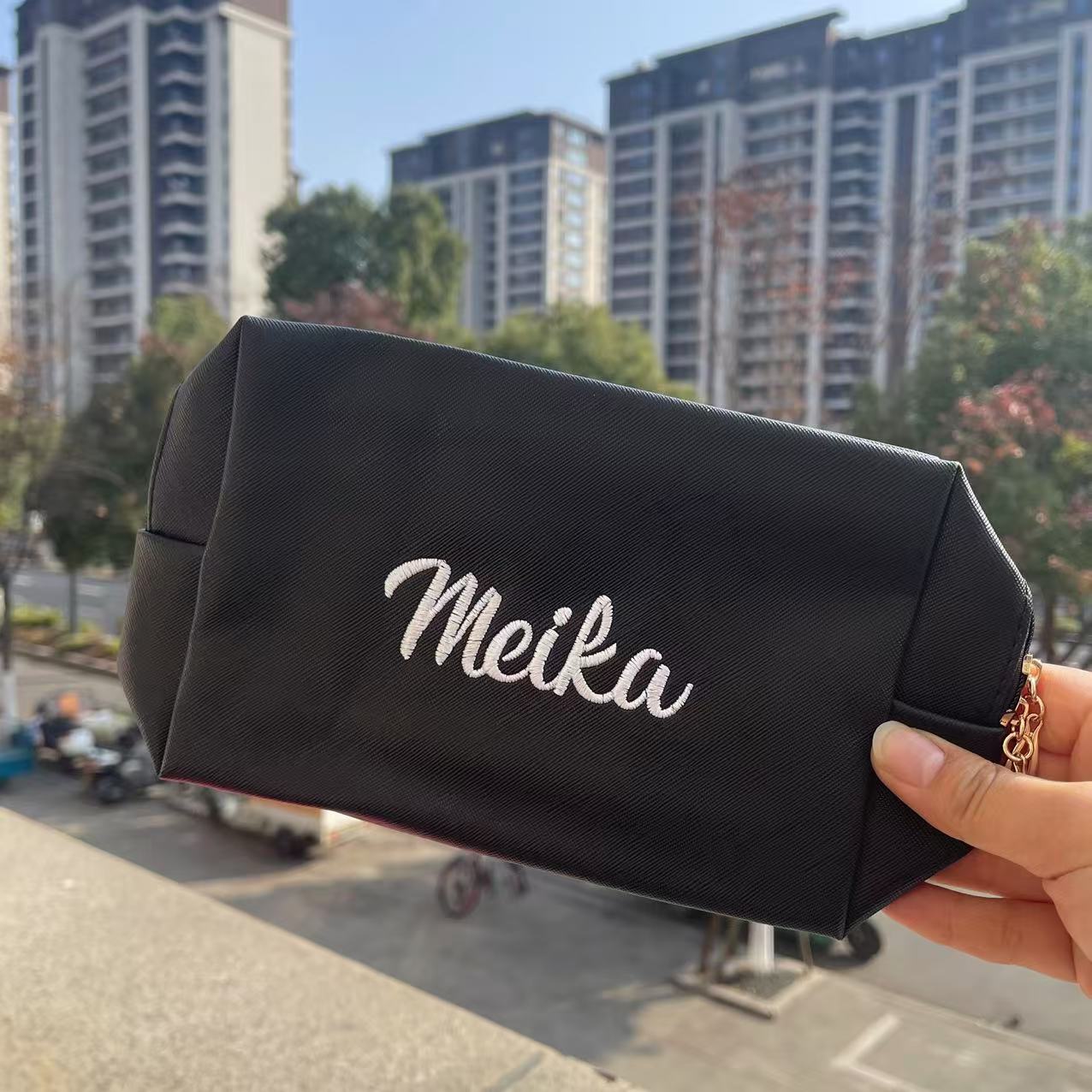 Custom Makeup Bag,Bridesmaid Proposal Wedding Make Up Bag,Cosmetic Bag for Women,Birthday for her,Travel Makeup Bag