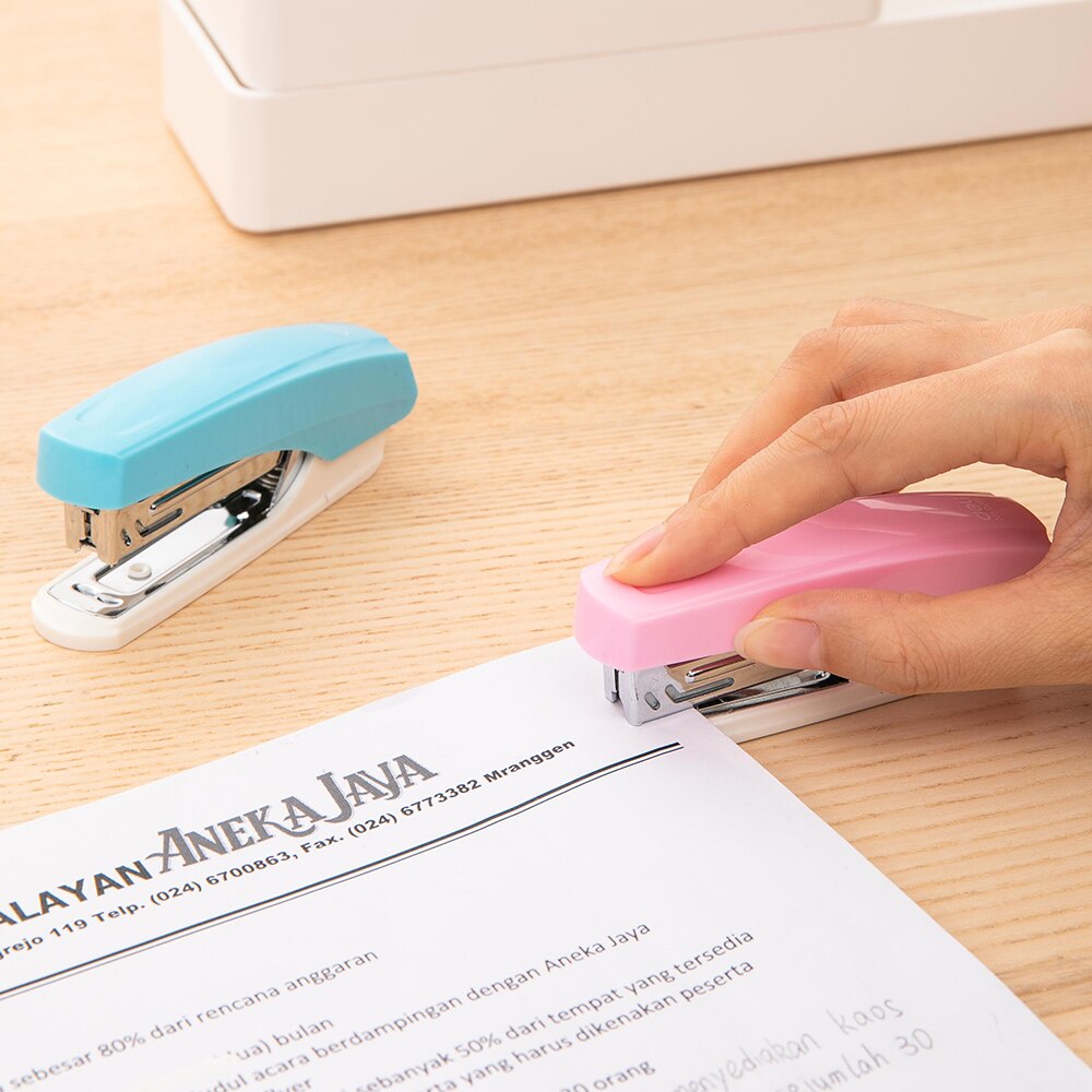 Deli Stapler 10 # Deli Stationery Office Supply Staples Office Accessories School Stapler E0246