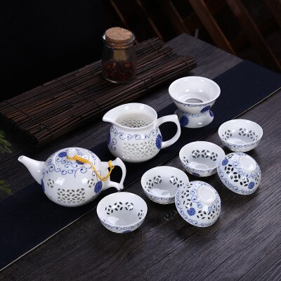 Exquisite Peony Automatic Tea Set Blue and White Ceramic Porcelain Hollow Honeycomb Tea set Teapot Teacup Gaiwan Tea Sets Suit: A