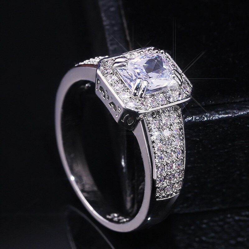 Accesorios diarios Huitan, Gadget, anillos para mujeres, piedra de zirconia cúbica brillante, ajuste de clavija, fábrica de Micro pavimentado, , lotes y a granel