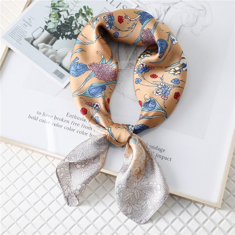 Skjerf til damer silke firkantet hode pakke inn hals hals skjerf kvinner foulard sjal lommetørkle blomstertrykk bandana: Fj144- ingefær