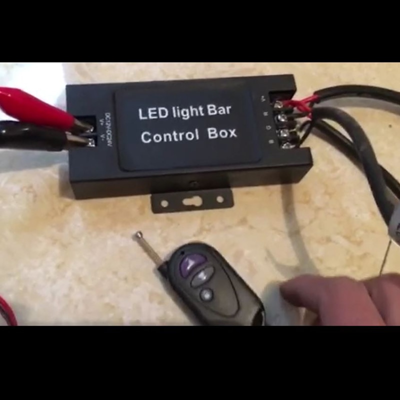 Auto Strobe Controller led Bar Licht Flasher Module gloren Transformator Converter adapter voor Politie Waarschuwing Baken Hazard