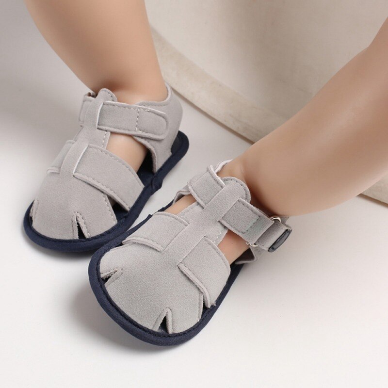 Verão bonito do bebê menino jardim sandálias oco respirável antiderrapante oco design sapatos sandálias sapatos de sola macia