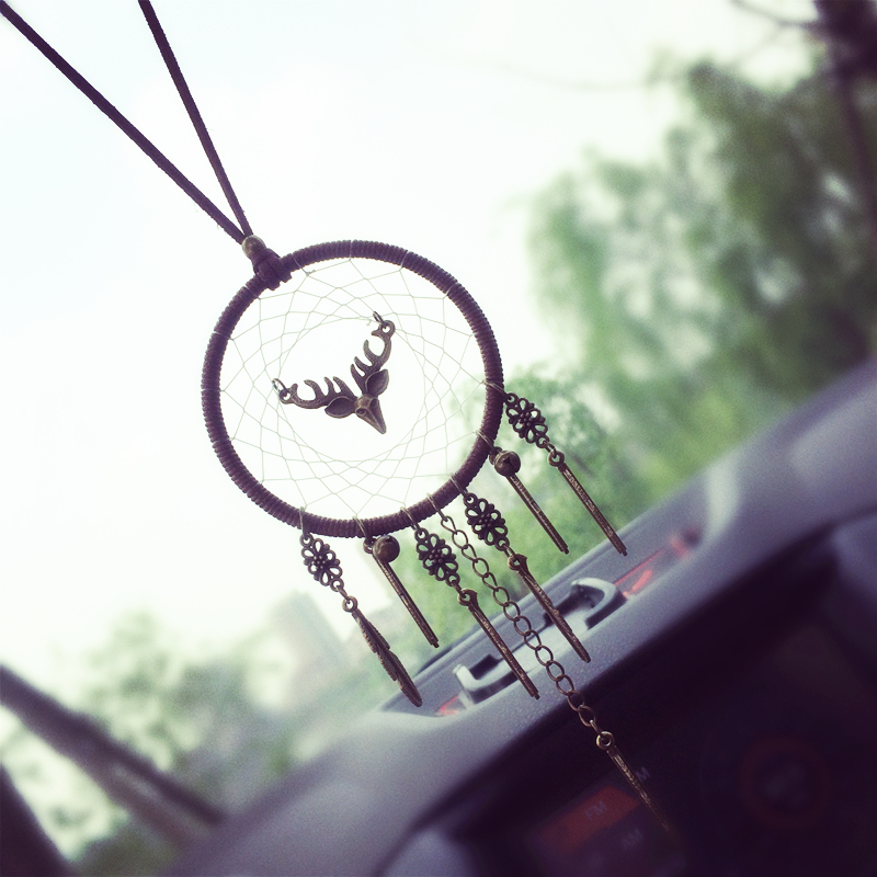 Auto hangende huisdecoraties dromenvanger auto thuis hangend met elanden en jingle bells het beste voor haar