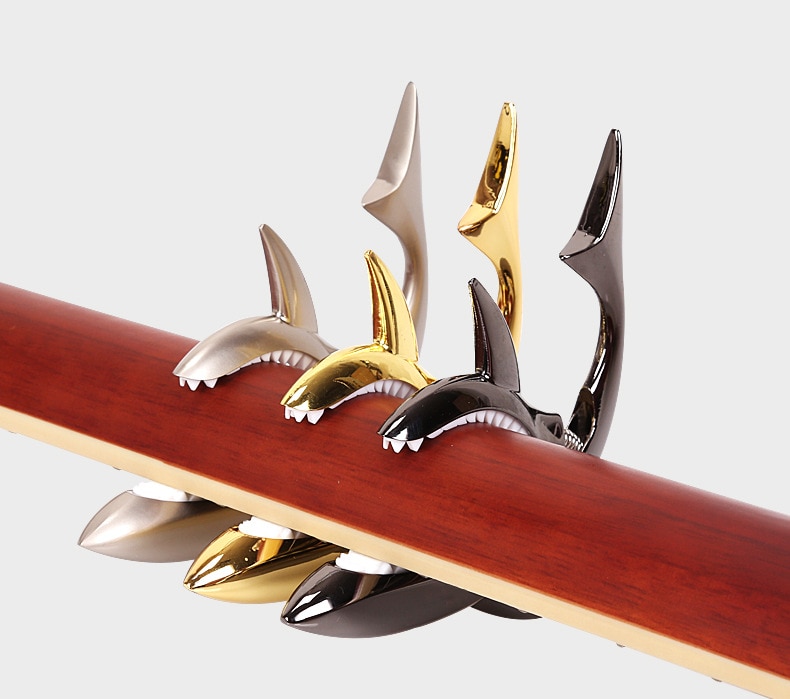 Shark Guitar Capo Funny Zin Alloy Quick Change Clamp for Acoustic Electric Guitarra Bass guitar bridge guitar strings