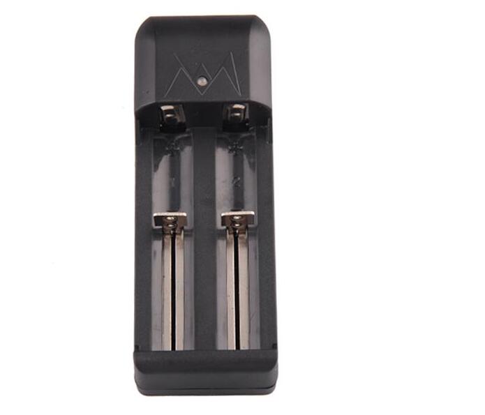 18650 cargadores de batería Dual ranuras cargadores Cargador Universal para 18650 VTC5 batería del Nitecore I4 D4 Xtar VC4 NITECORE UM20 UM1