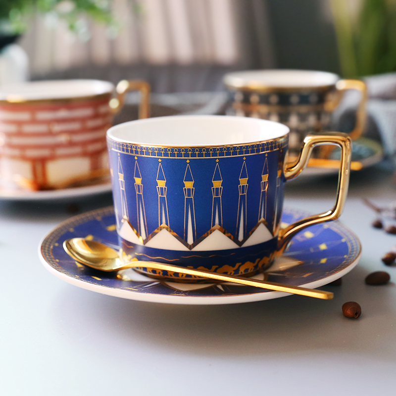 Juego de tazas de café pequeñas europeas, platillo de porcelana de lujo hecho a mano, tazas de té con mango texturizado, decoración del hogar, OO5050: A