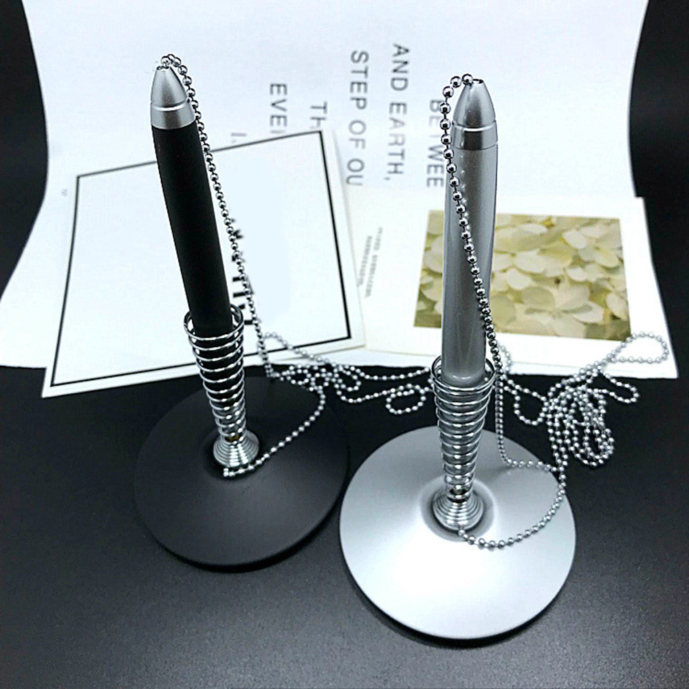 Balpenset met metalen ketting Ronde basis Premium materiaal Glad schrijven Ergonomisch Ideaal voor kantoor School Thuis Zwart
