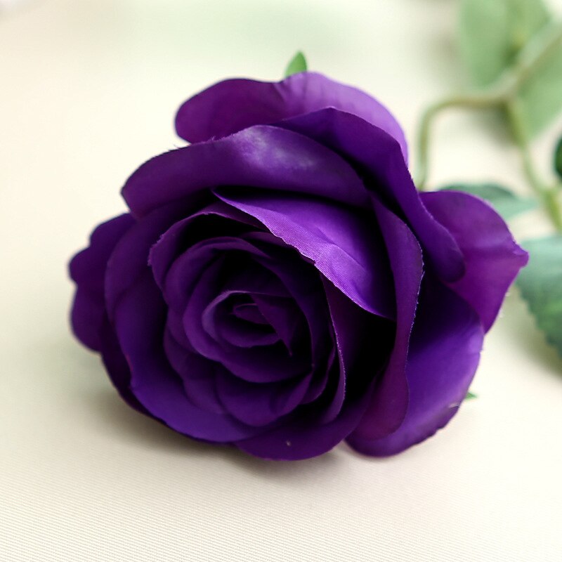 9 stk. grenstamme latex rose hånd føler filt simulation dekorativ kunstig silikone rose blomster hjem bryllup