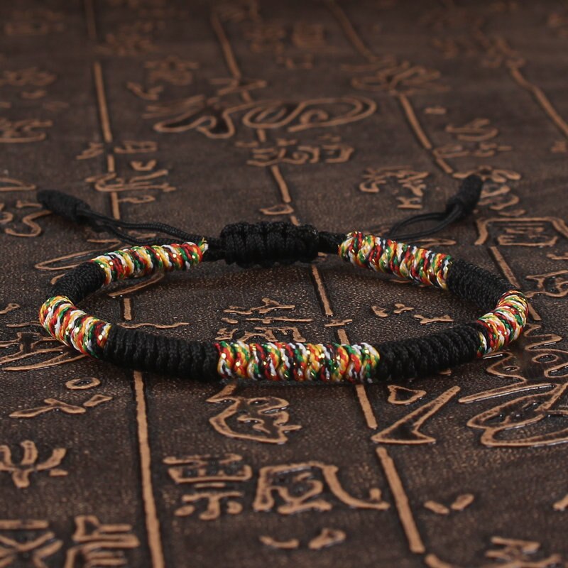 Pulsera Budista Tibetano para mujer y hombre, brazalete de hilo de colores, cuerda roja de la suerte, nudos trenzados, joyería: Marrón rojizo