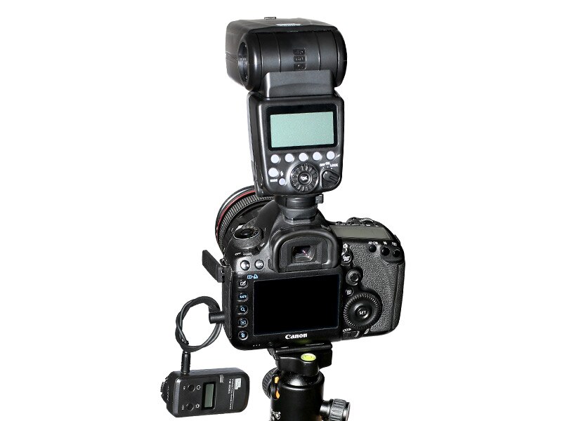 PIXEL TW-283 DC0 Wireless Timer Shutter Release Remote Control For Sony HX60 HX90 WX500 RX10 RX100 M3 M4 A500 A5100 A6000 A6300