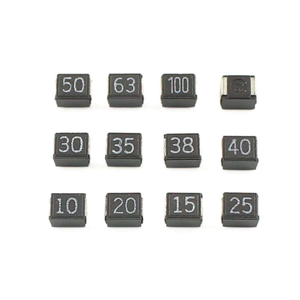 100Pcs Micro Chip Zekering CCP2E Smd Smt 1210 1A 1.5A 2A 2.5A 3A 3.5A 3.8A 4A 5A 6.3A 10A 72V Koa 10/15/20/25/30/35/38/40/50/63/100