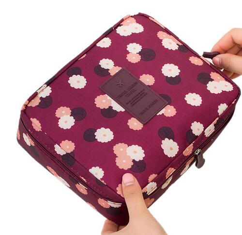 Women Cosmetic bag Makeup bag Case Make Up Organizer Toiletry Storage Neceser Rushed Floral Nylon Zipper Travel Wash pouch: M