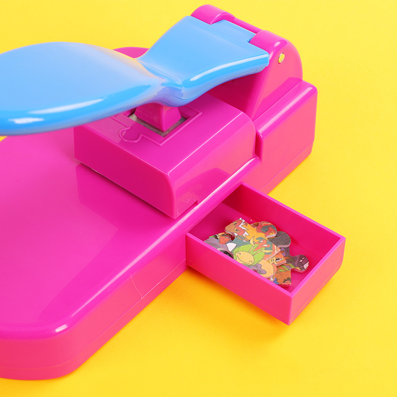 Machine de découpe de puzzle à la maison, peinture de puzzle manuelle pour enfants, jouets de puzzle faits maison