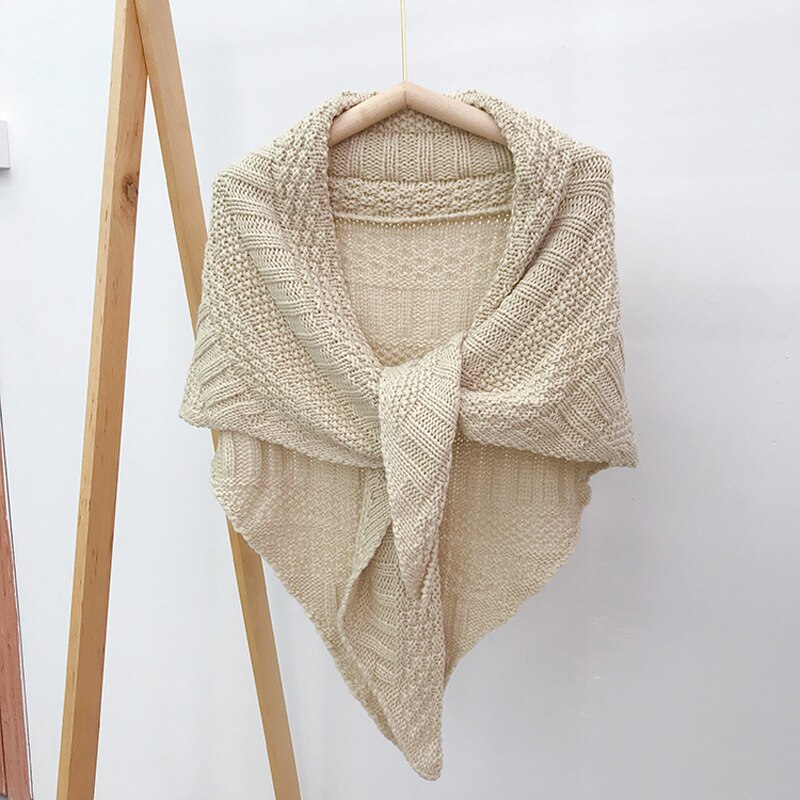 Solid Winter Driehoek Sjaal Vrouwen Gebreide Sjaal Wraps Grote Warme Halsdoek Deken Vrouwelijke Pashmina Ponchos Tippet Voor Dames: Beige