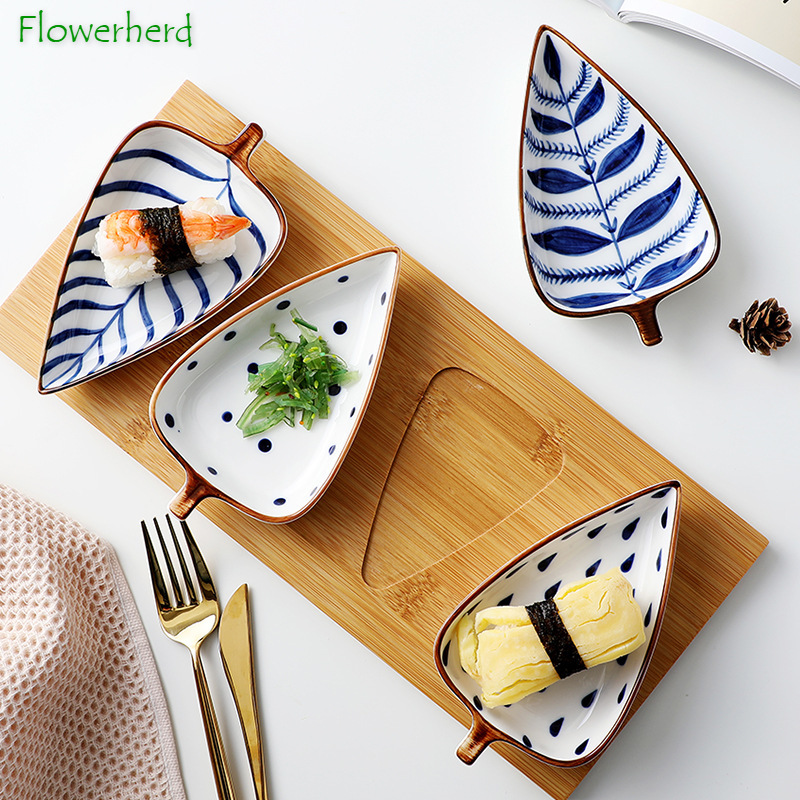 Japanese Leaves Plate Cute Gravy Boat Dish Baking Dish Cartoon Ceramic Household Taste Dish Pot Dipping Tableware