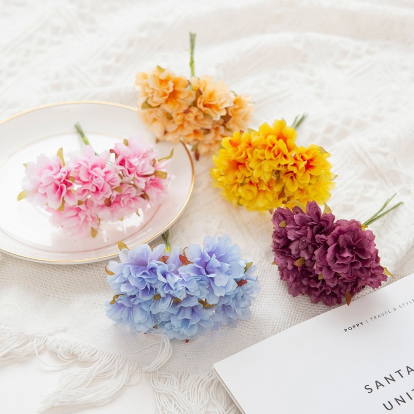 18 stücke Künstliche Blume Seide Nelke Weihnachten Hausgarten Hochzeit brautstrauß Diy box Heiße verkäufe Festival Dekorationen