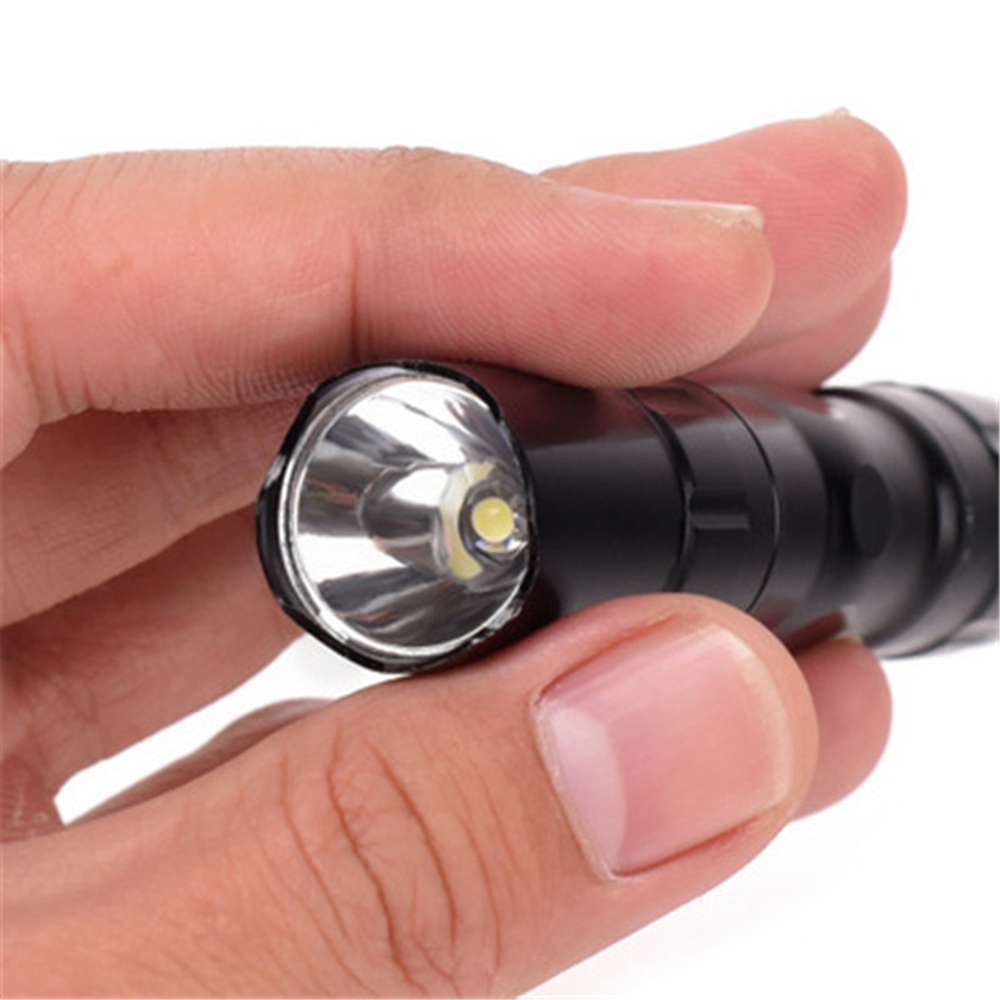 Led mini ficklampa ultraljus ficklampa utomhus vattentät ljus bärbar ficklampa vandring skytte använder aa-batteri
