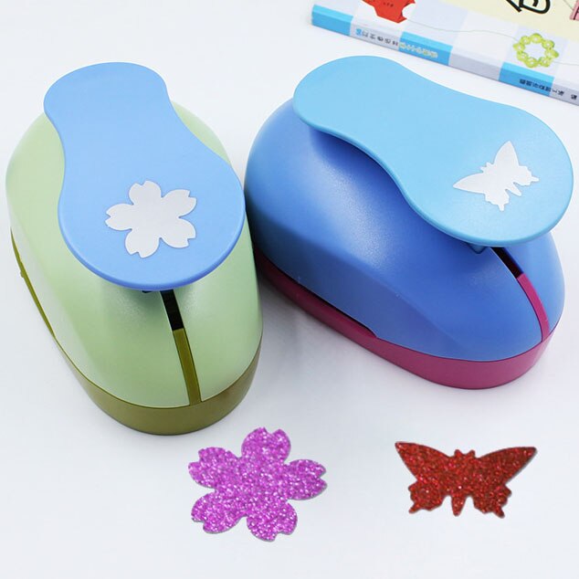 2.5cm(1 inch) Circle and Wave Circle Shape hole punch set Puncher Crafts Scrapbooking round DIY Paper Cutter Punches Free ship: Sakura and Butterfly