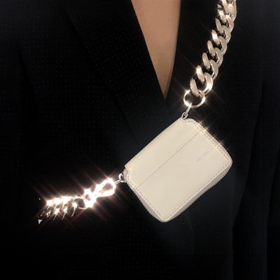 Thick Metal Chain Shoulder Bag Women Personality Black Coin Purse Mini Card Holder Wallets Ladies England Style Small Chest Bags: beige