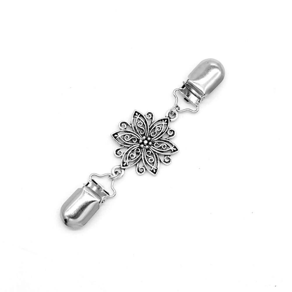 Rétro Style européen américain ajouré fleurs vêtements châle pince écharpe boucle pull pince soie foulard boutonnière accessoires