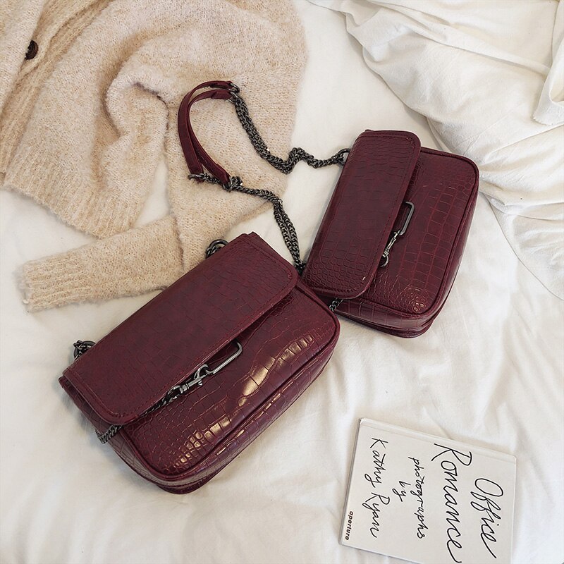 Rétro carré sac à bandoulière nouvelle en cuir PU femmes sac à main Crocodile motif chaîne épaule sac de messager: 25 CM Red wine