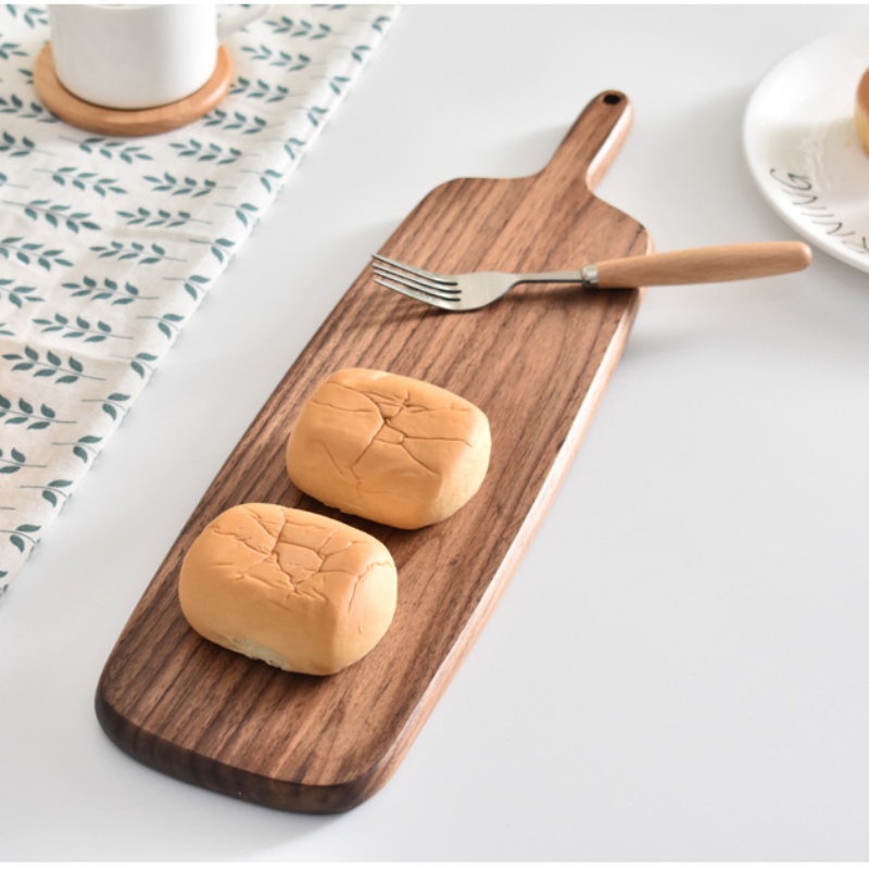 Premium Kitchen Beech Chopping Board: Versatile Wood Block for Pizza, Bread, Fruit, Sushi - a Hanging & Culinary Tool