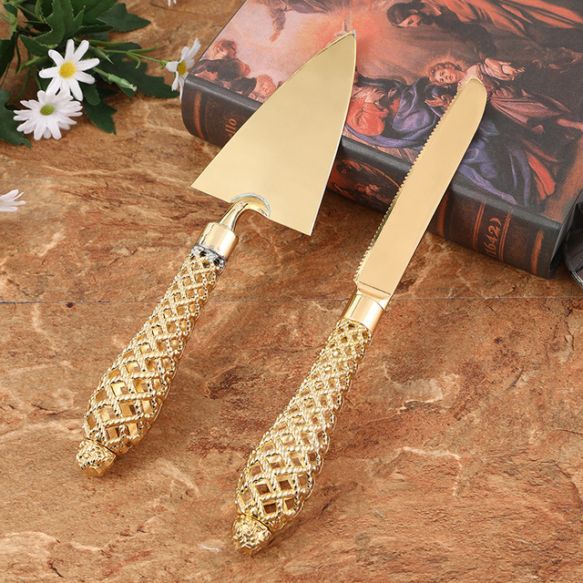 Konco Kuchenmesser- und Serverset, 2-teiliges goldenes Kuchenschneideutensilien, gravierter Kuchenschneider und Serverspatel für sterben Hochzeitsfeier: Armee Grün