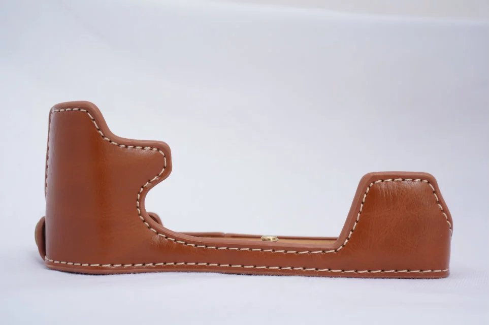 Neue Pu-leder Halbkörper Kamera Tasche für Olympus EM5 II OMD EM5II EM5 Mark II Untere Abdeckung Öffnen batterie: Brown