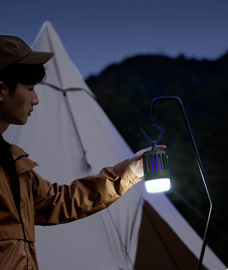 Lampada Uccidi Zanzare Naturehike - Luce Tenda Campeggio - 8.1W - Tenda 3-4 Persone - Ricaricabile