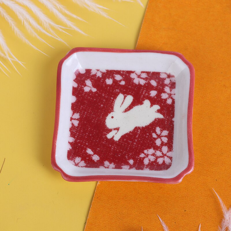 1Pc Casa Delle Bambole mini Ceramica Da Tavola Piatti Vassoi Bambola Piatti di Cibo Cucina Giocattolo 5 centimetri x 5cm: 4