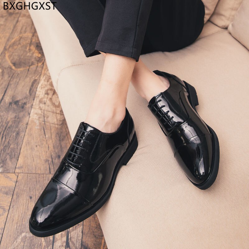 En Cuir verni Chaussures Hommes Chaussures Habillées Élégantes pour Homme 2022 Noir Chaussures De Mariage Mariée Chaussures Homme Cuir 남성 로퍼 جزم رجالي ماركة