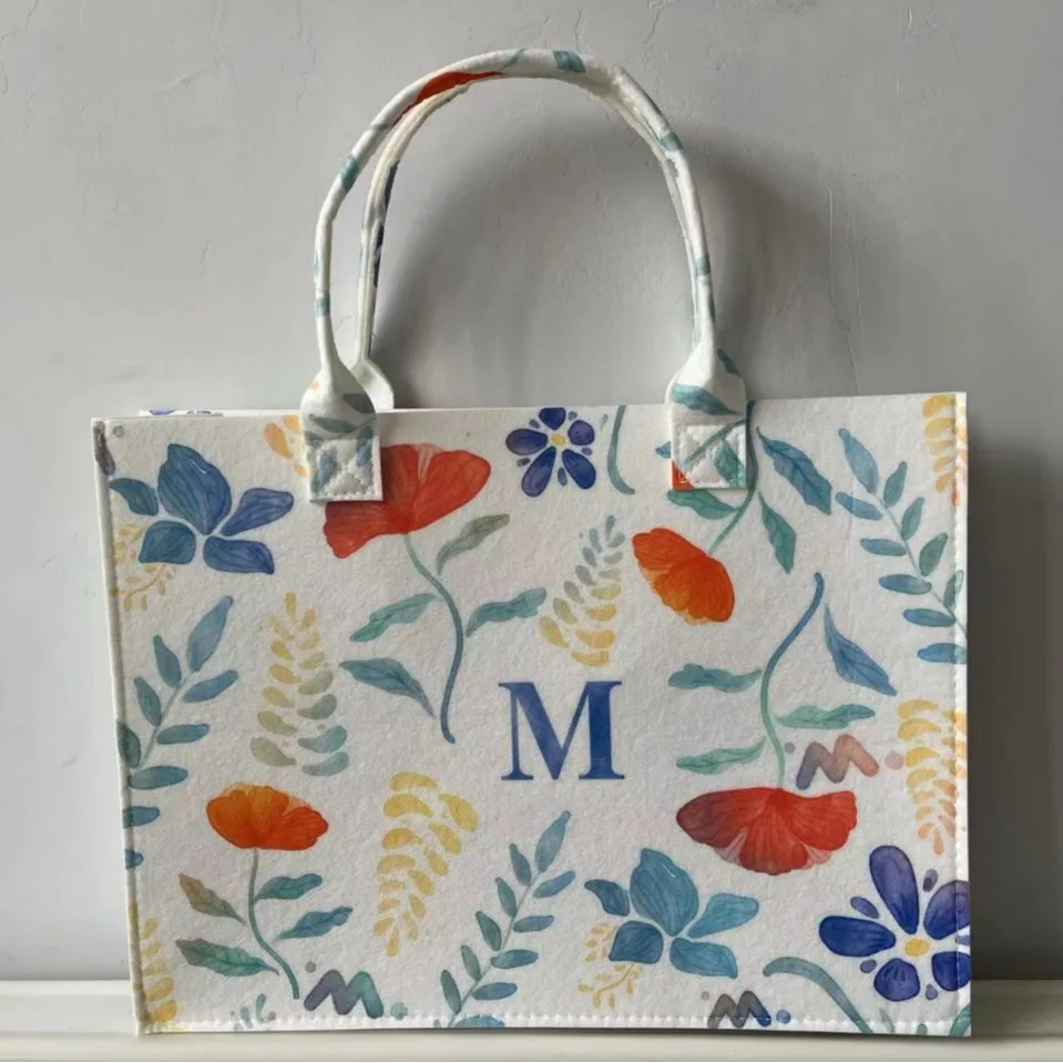 Large Capacity Felt Tote Bag Travel Ladies High-End Printed Commuting Shopping Bag Model Handbag for Women